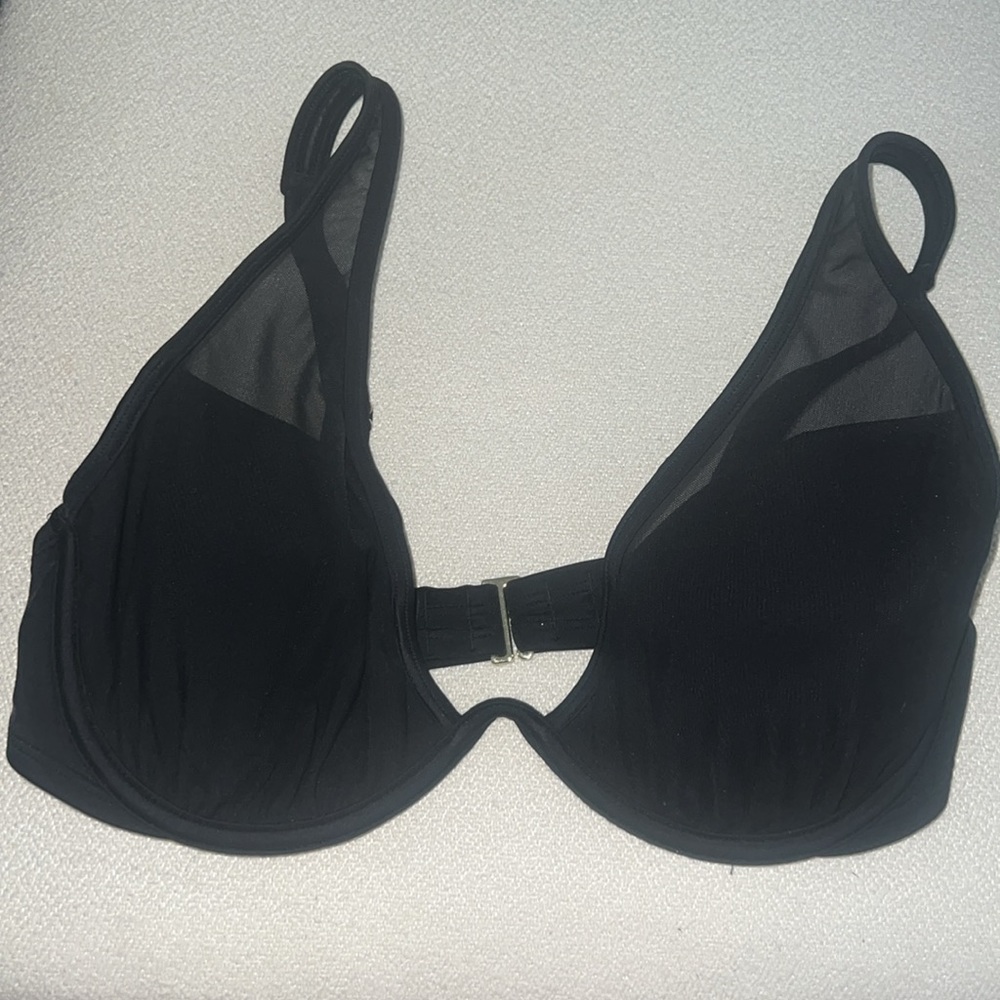 Women's Mesh Underwire Bikini Top - Shade & Shore.  New with tag.  Size: 36 B.
